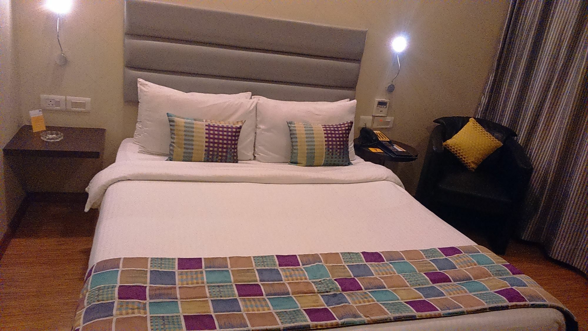 Keys Select By Lemon Tree Hotels, Hosur Road, Bengaluru Eksteriør billede